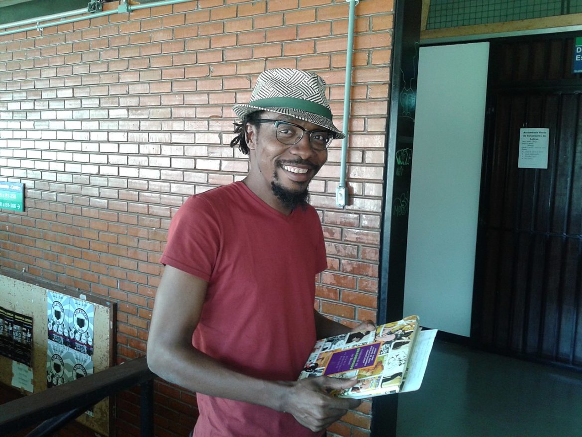 1280px-Ramón_Esono,_caricaturista_ecuatoguineano