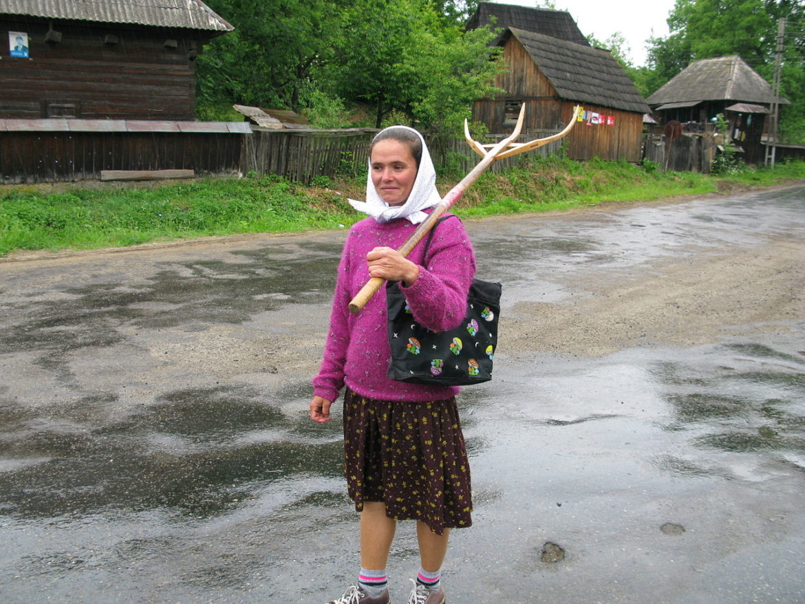 1280px-Calinesti_Maramures_2009_02