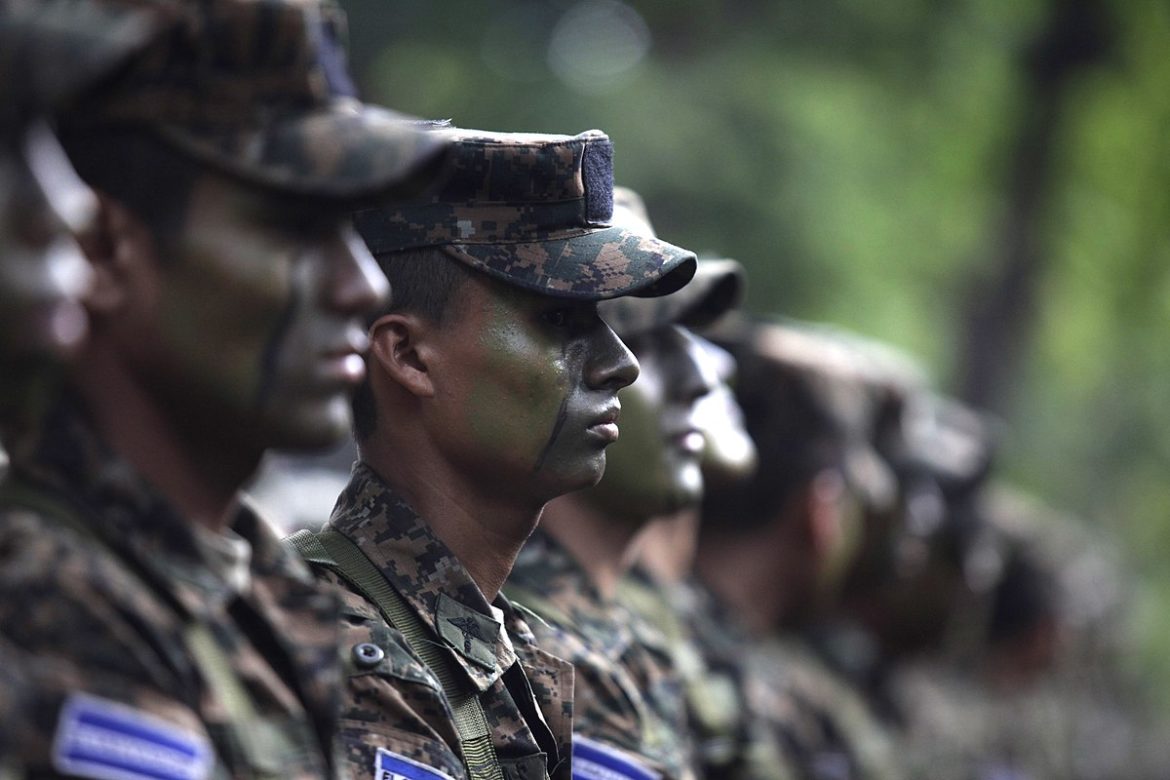 Lanzamiento de las Fuerzas Especailizadas de Reacción El Salvador, FES.